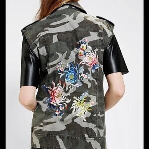 Floral Embroidered Moto Vest UO NWT